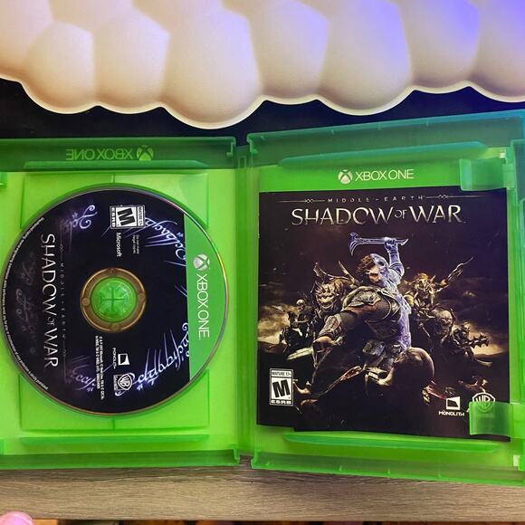 Shadow of War Xbox One Game - Picture 2 of 2
